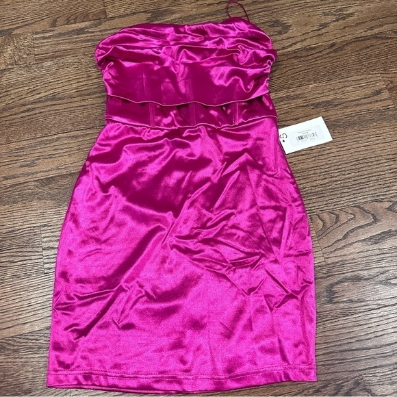 Barbie Pink Corset Strapless Dress NWT - Picture 1 of 6